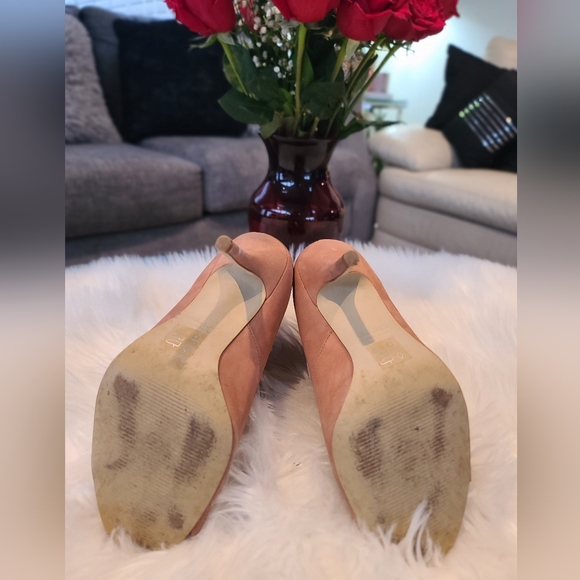 Aldo Tan Stilettos, Size 8 - Picture 4 of 4